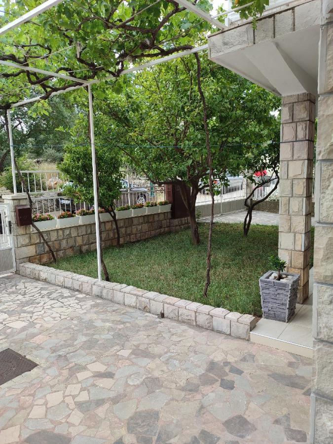 Apartments By The Sea Podaca, Makarska - 2576 المظهر الخارجي الصورة
