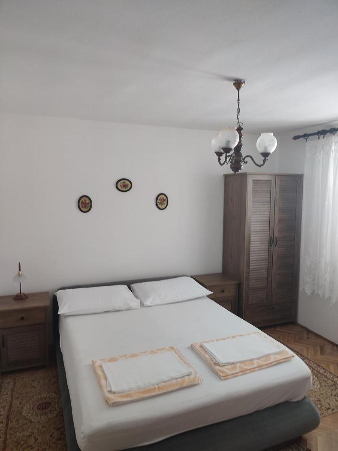 Apartments By The Sea Podaca, Makarska - 2576 المظهر الخارجي الصورة